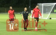 ​国足第四练释放“烟幕弹” 阿兰肌肉发紧单独调整